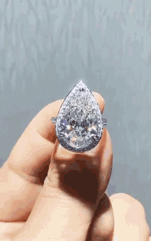 Gif animé bijoux bague